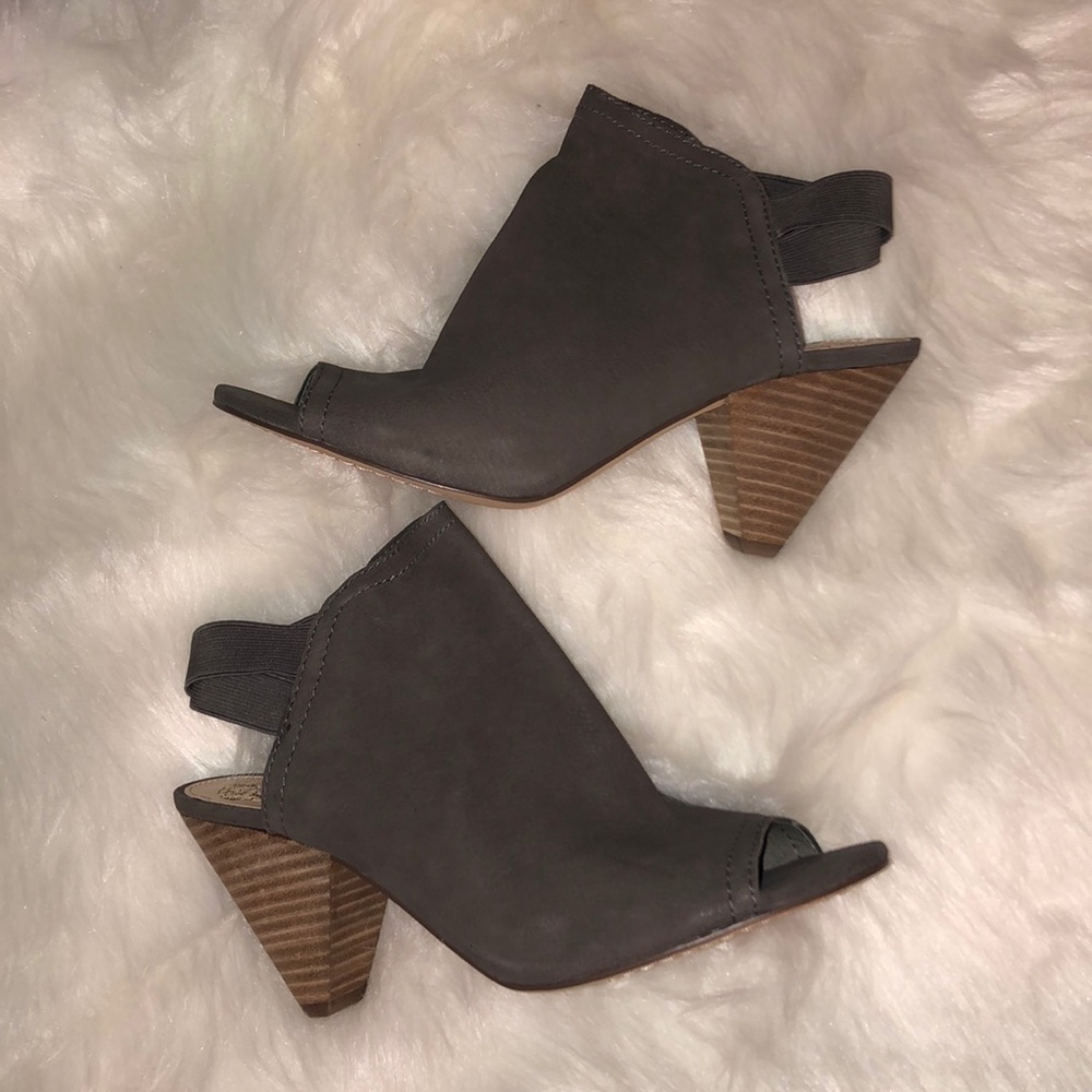 Brand New super cute Graystone shoes